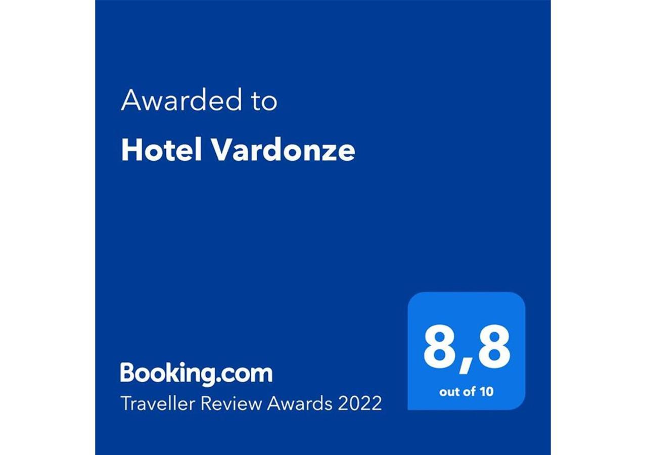 בוקורו Hotel Vardonze מראה חיצוני תמונה