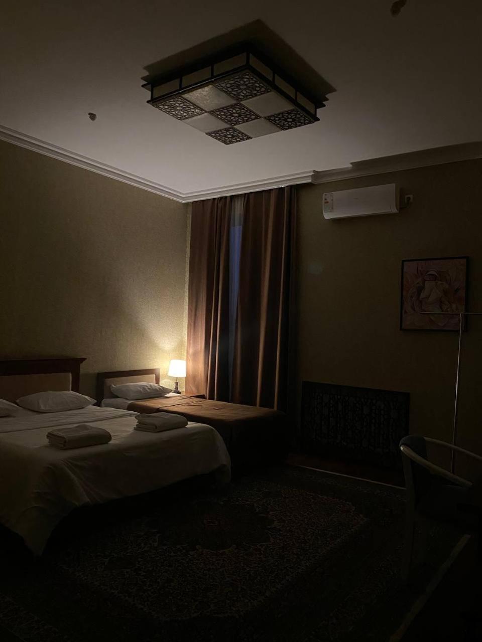 בוקורו Hotel Vardonze מראה חיצוני תמונה