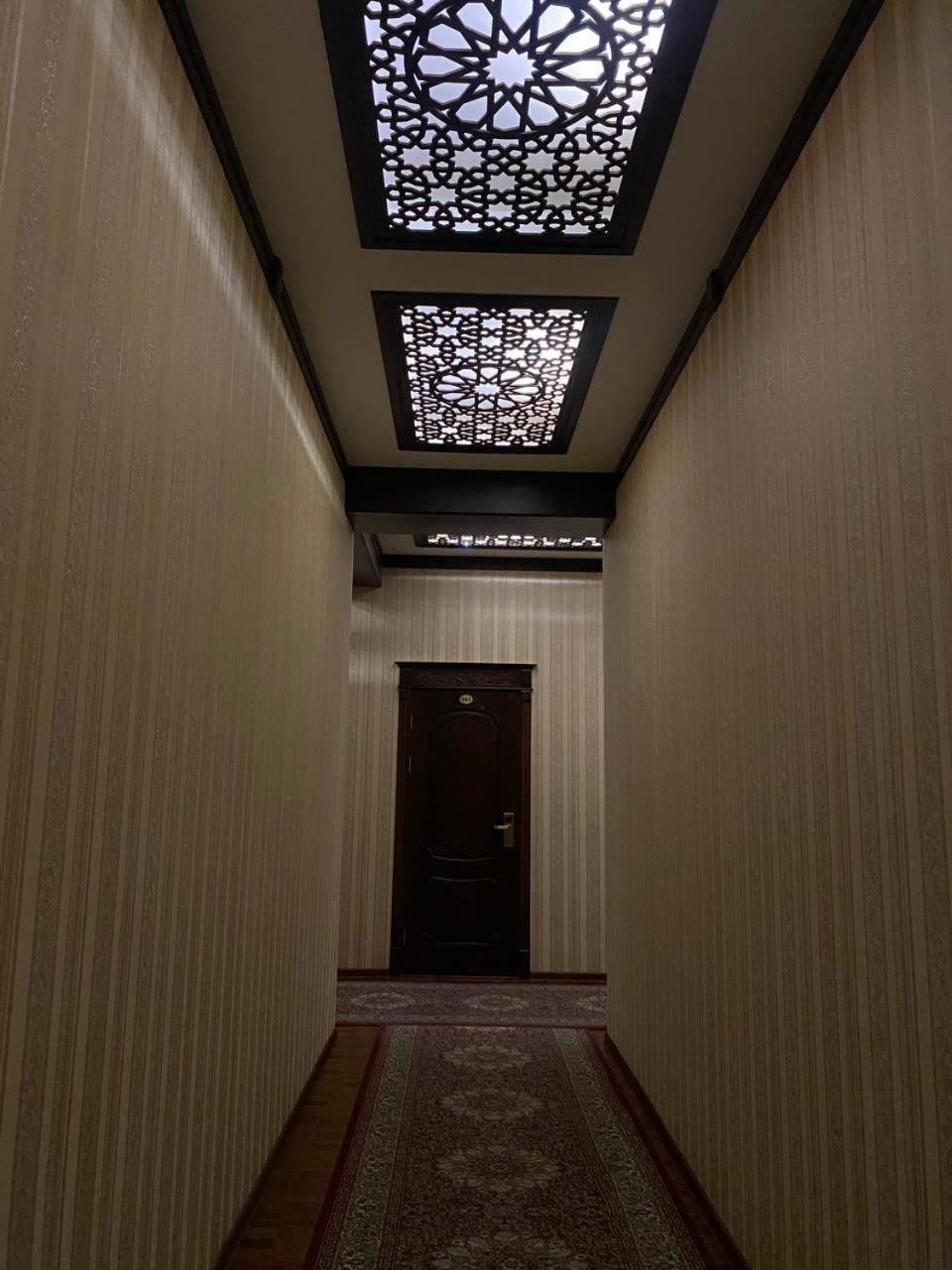 בוקורו Hotel Vardonze מראה חיצוני תמונה