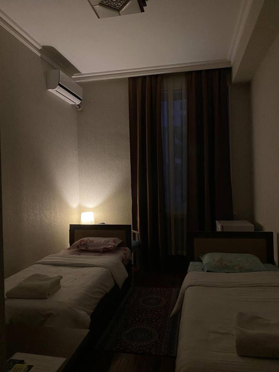 בוקורו Hotel Vardonze מראה חיצוני תמונה