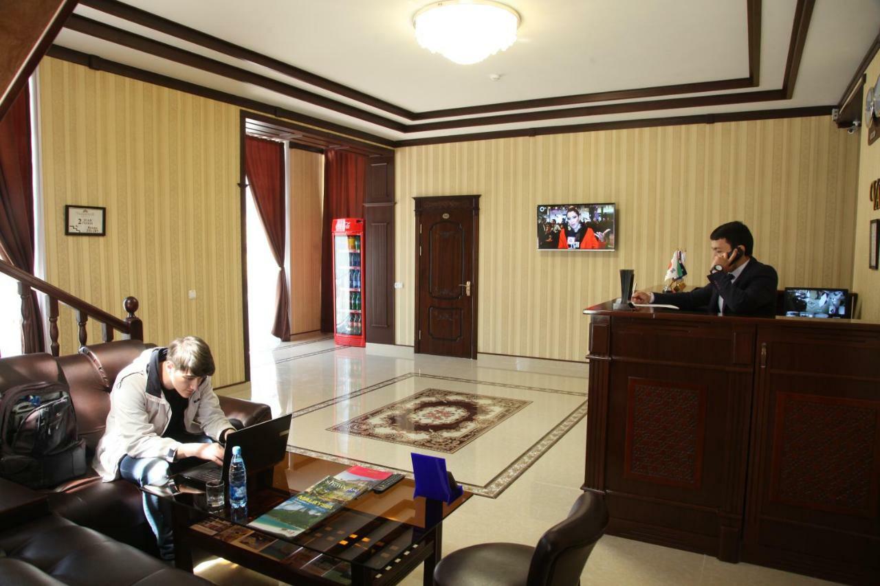בוקורו Hotel Vardonze מראה חיצוני תמונה